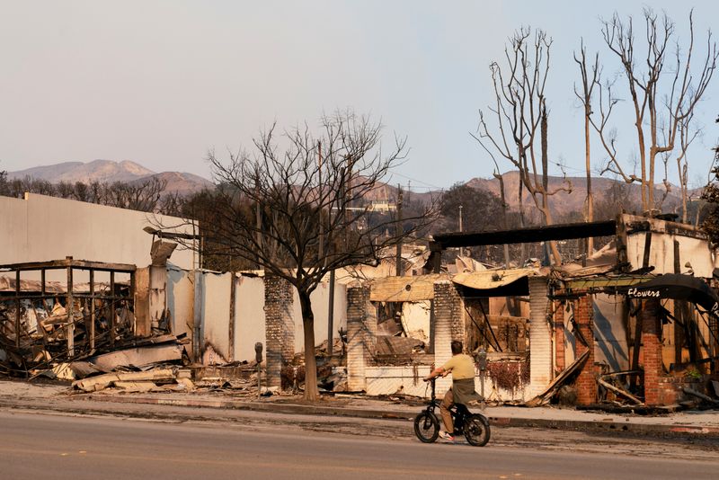 Los Angeles wildfires spark insurance anxiety among victims