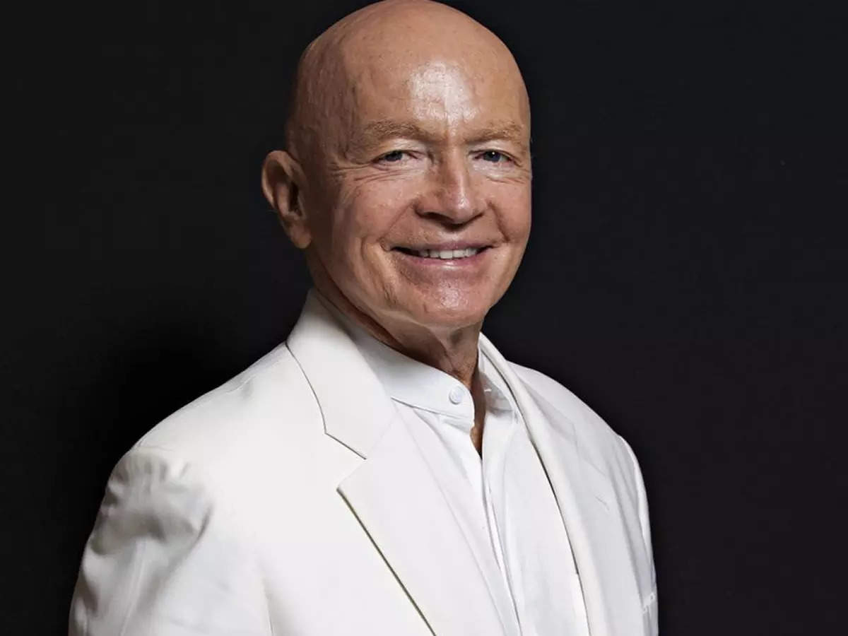 Mark Mobius turns bullish on Chinese stocks amid recent rally