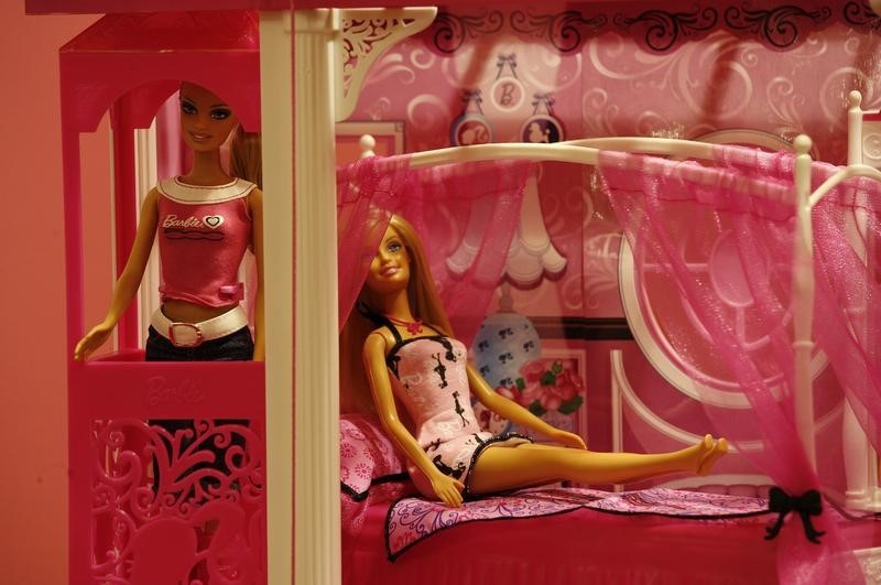 Mattel shares rise 5% on 'strong' Black Friday sales
