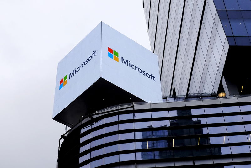 Microsoft investors in "wait-and-see mode" after first-quarter results: RBC