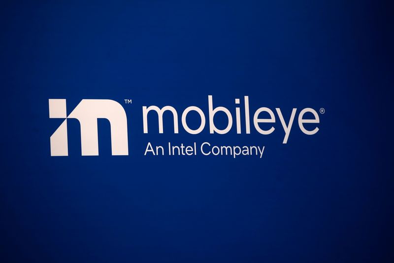 Mobileye gains on signs of nearing key OEM deals