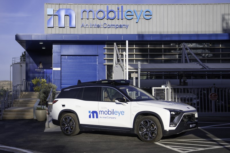 Mobileye shares jump despite Q3 earnings, revenue miss