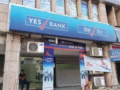 Moody's upgrades YES Bank outlook to positive, affirms ratings