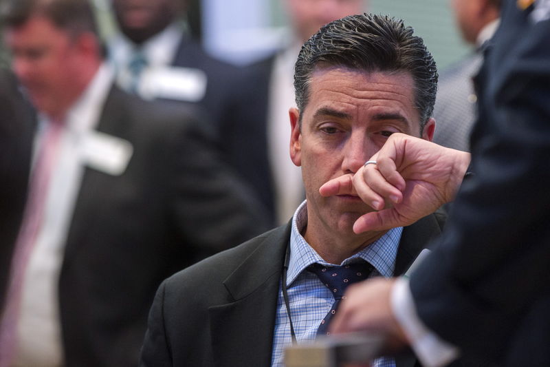Netherlands stocks lower at close of trade; AEX down 0.10%