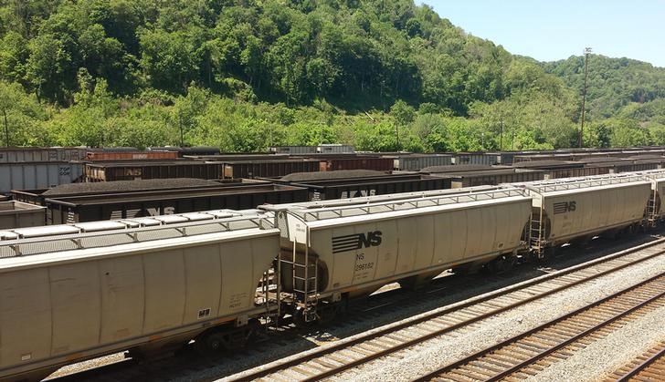 Norfolk Southern CEO Shaw replaced by CFO over alleged affair with legal head