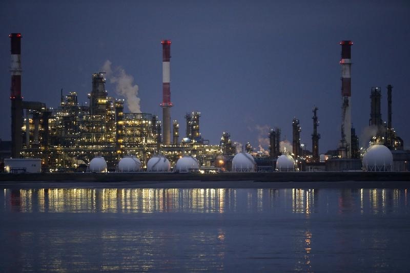 Oil inventories, OPEC meeting among key economic events due Tuesday