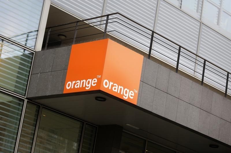 Orange shares down as Morgan Stanley cuts rating amid French market struggles
