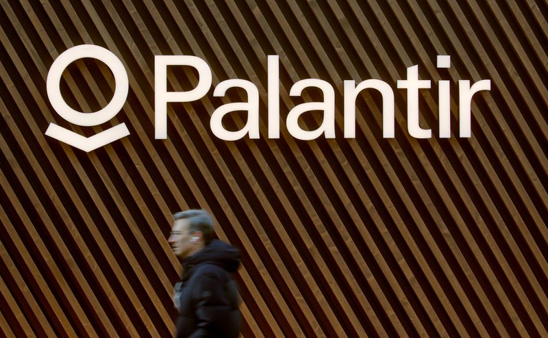 Palantir shares jump on expanded special ops command partnership
