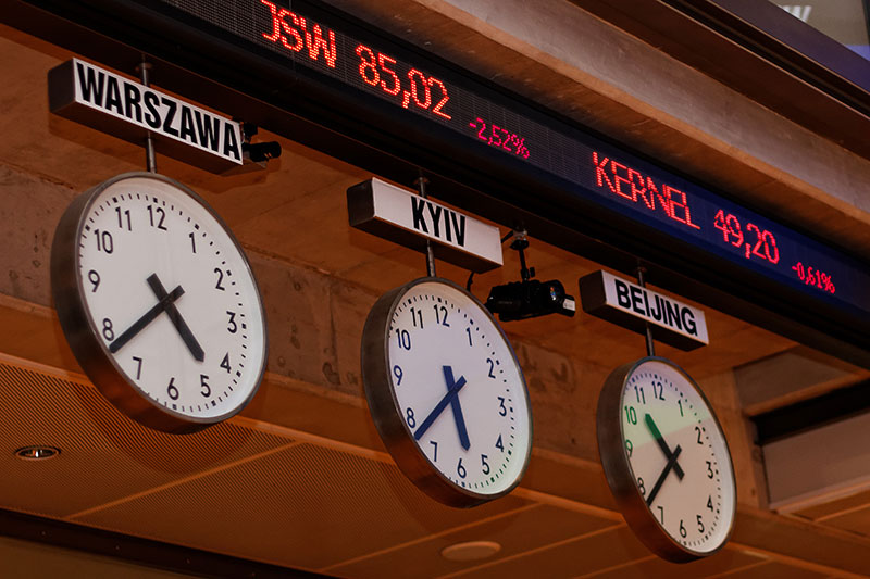 Poland stocks lower at close of trade; WIG30 down 0.06%