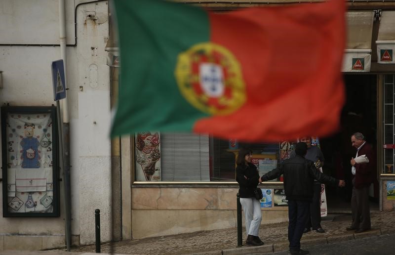 Portugal stocks lower at close of trade; PSI down 0.10%