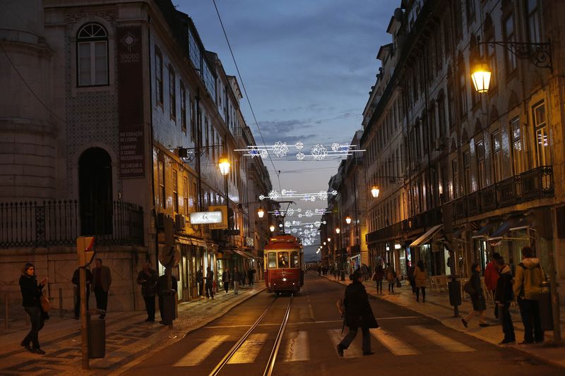 Portugal stocks lower at close of trade; PSI down 0.51%