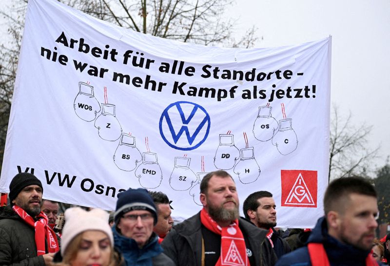 VW reaches union deal to cut 35,000 German jobs after gruelling talks