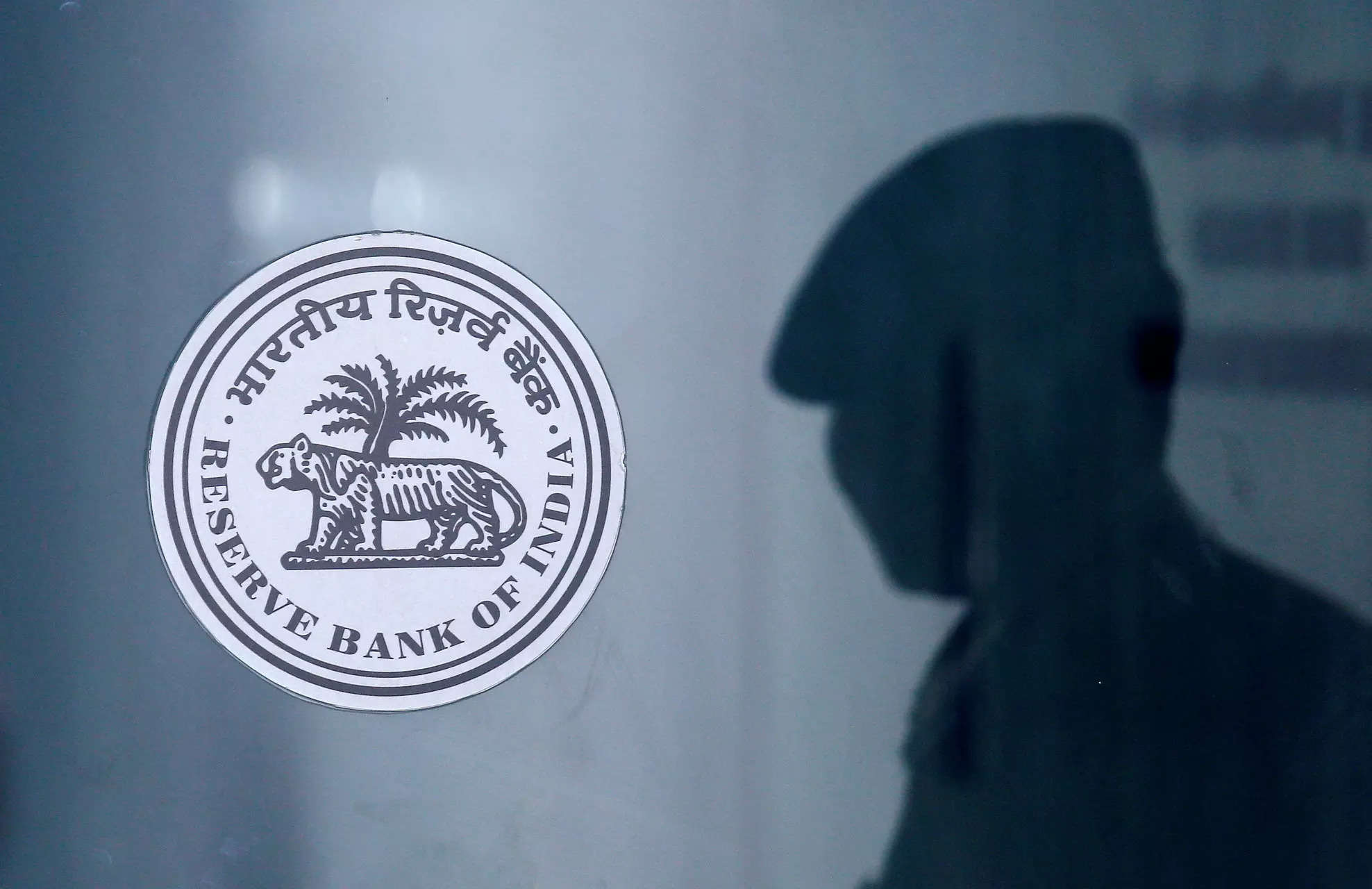 RBI asks lenders to comply with fair lending practices