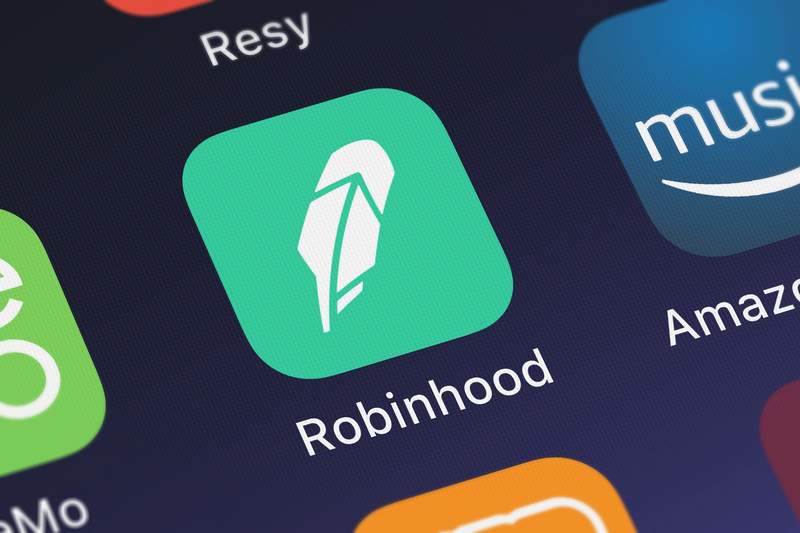 Robinhood shares rise on July metrics data, Deutsche Bank upgrade