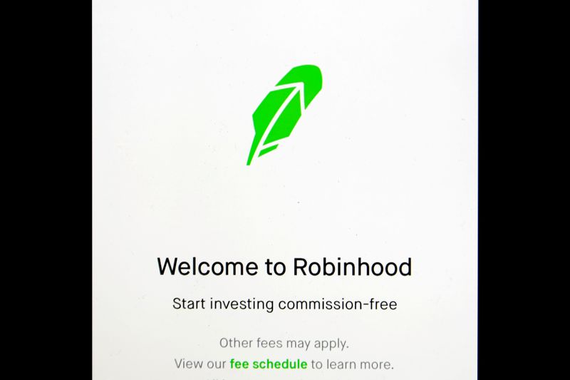 Robinhood shares rise on positive November metrics, including 400K funded accounts