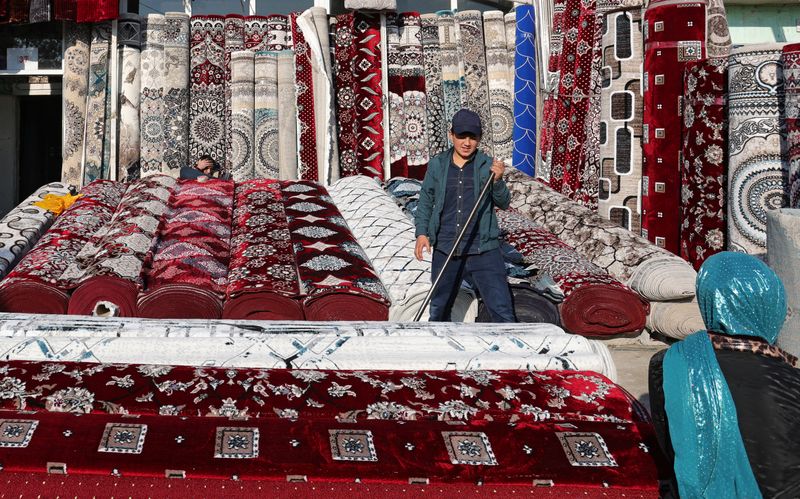 Russia's clampdown on Tajik migrants raises economic and security risks