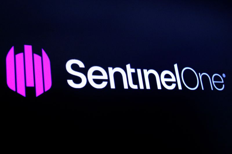 SentinelOne tumbles 15% after Q3 bottom line miss; analyst says buy weakness