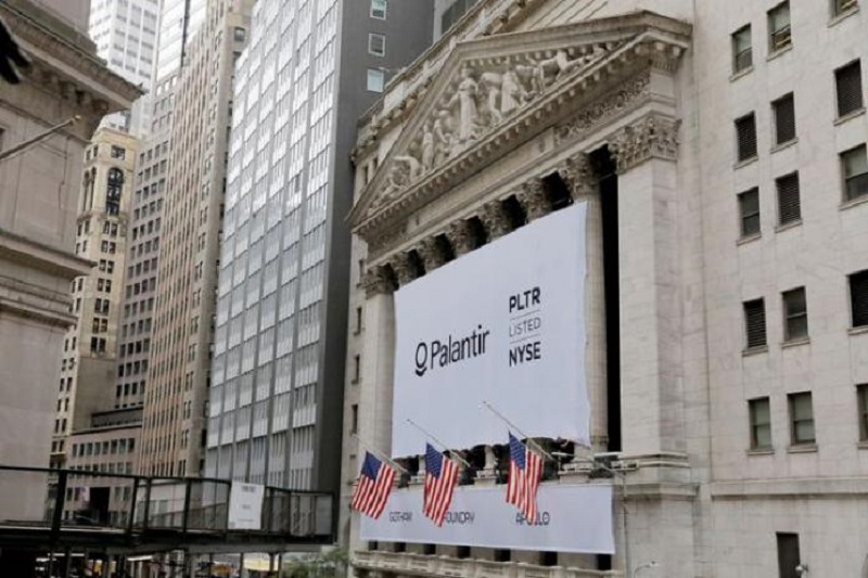 Should you own Palantir stock for 2025? UBS answers