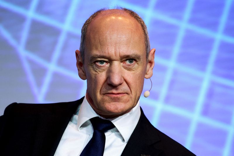 Siemens CEO Busch's compensation rises 26% to 8.61 million euros
