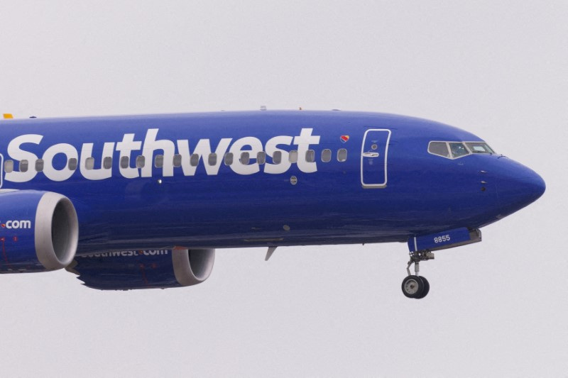 Southwest Airlines, American lift forecasts as holiday travel takes off