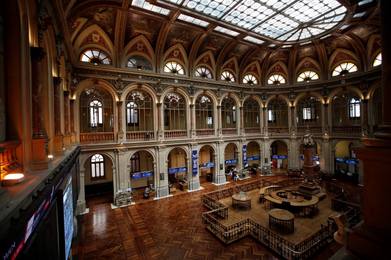 Spain stocks lower at close of trade; IBEX 35 down 0.39%