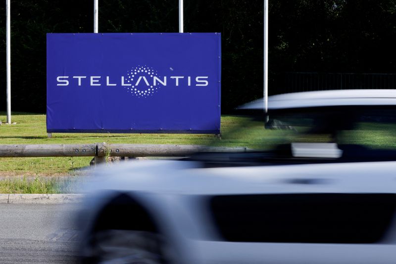 Stellantis unveils technology to support flexible EV and hybrid auto production