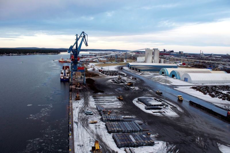 Sweden stocks lower at close of trade; OMX Stockholm 30 down 0.26%