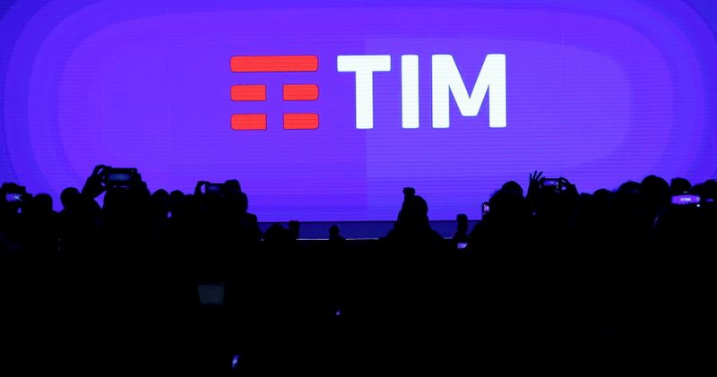 Telecom Italia shares up on potential Vivendi stake sale