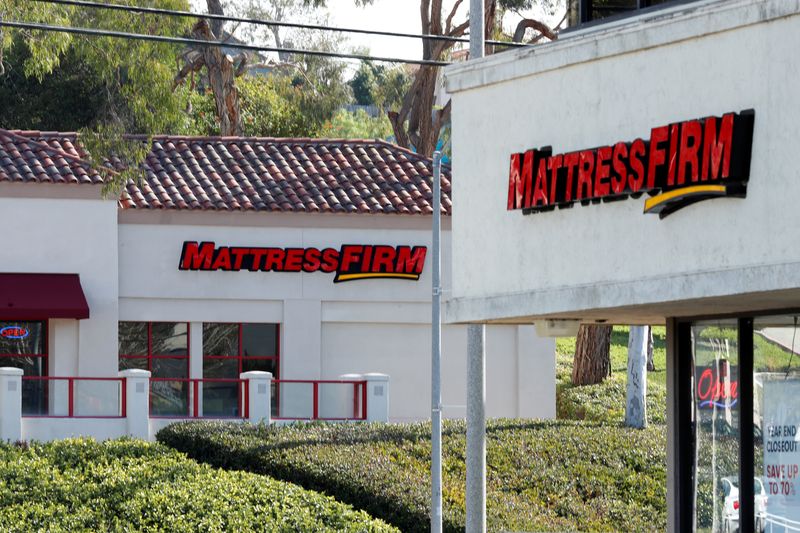 Tempur Sealy to divest more than 100 stores in bid to close $4 billion Mattress Firm deal