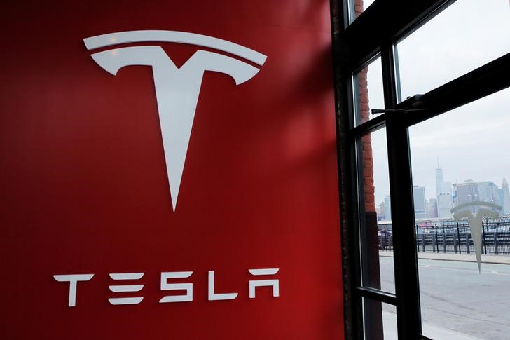 Tesla investor views likely to remain entrenched after Robotaxi Day: Barclays