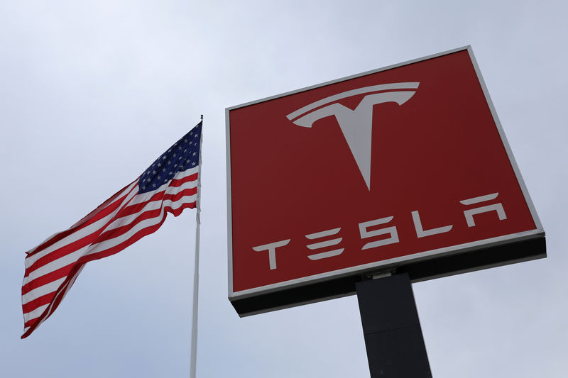 Tesla stock: Apparent decline in FSD performance 'unconcerning' says Piper Sandler