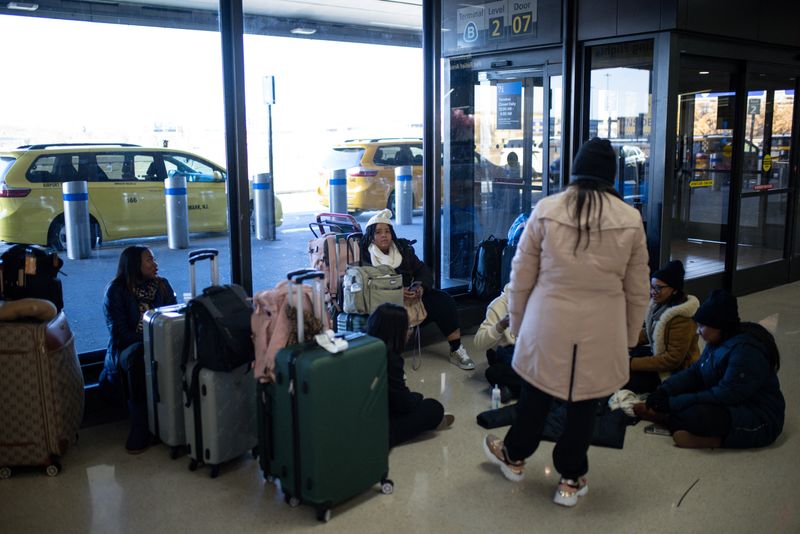 Thanksgiving travel period off to a record start