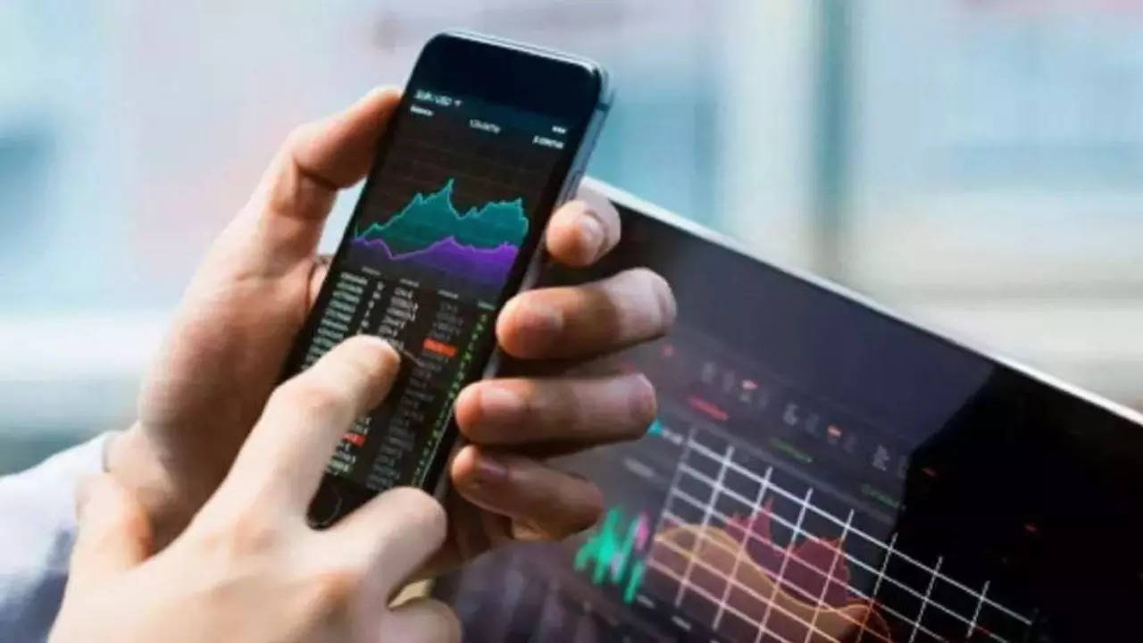 Top 10 most sold midcap stocks by mutual funds, PMS and ULIPs. Do you own any?