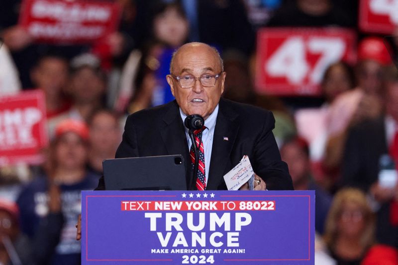 Trump ex lawyer Giuliani disbarred in DC over 2020 election claims