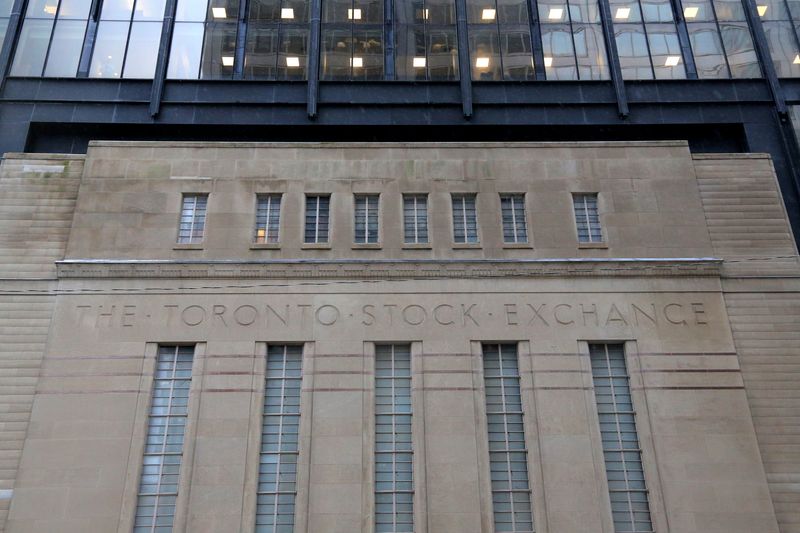 TSX opens higher as tech, financial stocks advance