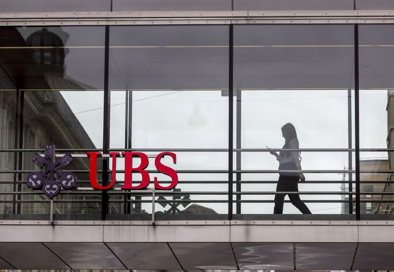 UBS reports $1.4 billion net profit attributable to shareholders in Q3