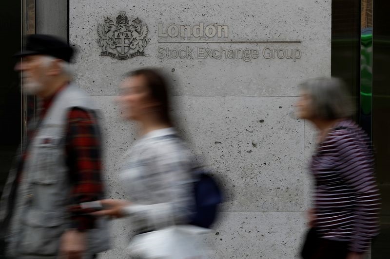 U.K. stocks higher at close of trade; Investing.com United Kingdom 100 up 0.49%