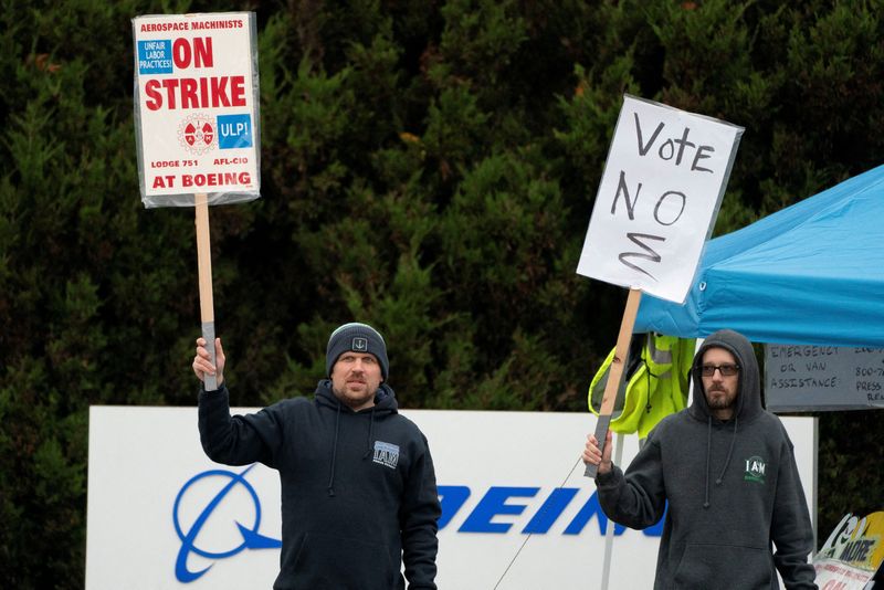 Union's rejection of Boeing offer threatens jobs at aerospace suppliers