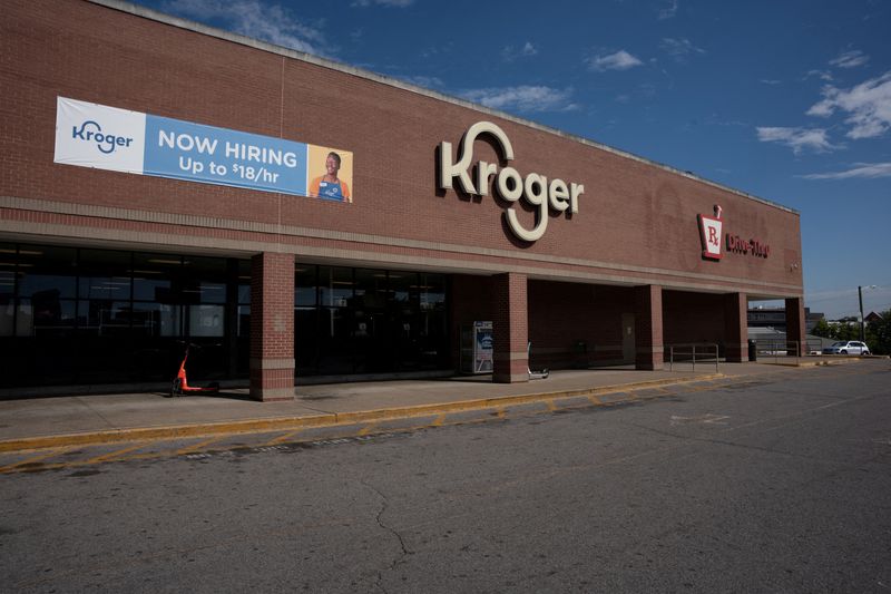 Kroger's $25-billion deal for grocery rival Albertsons blocked by US courts