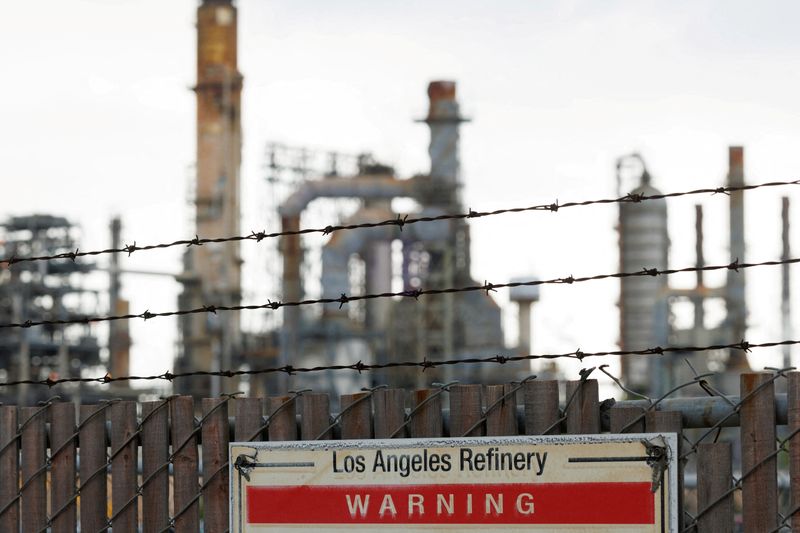 US fuelmakers to report lower Q3 profits on weaker margins, fuel demand