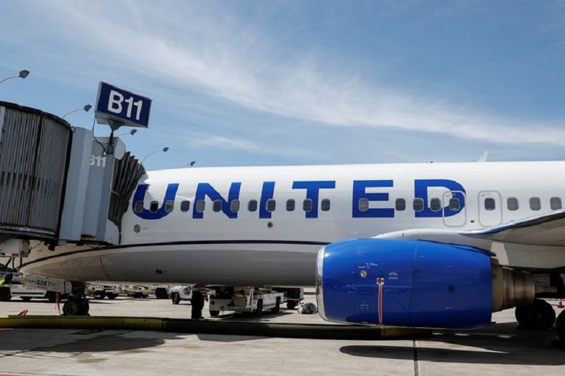 US mulls $200 minimum cash compensation for stranded flyers