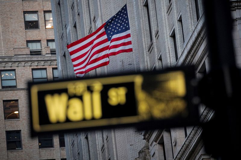 U.S. stocks higher at close of trade; Dow Jones Industrial Average up 0.99%