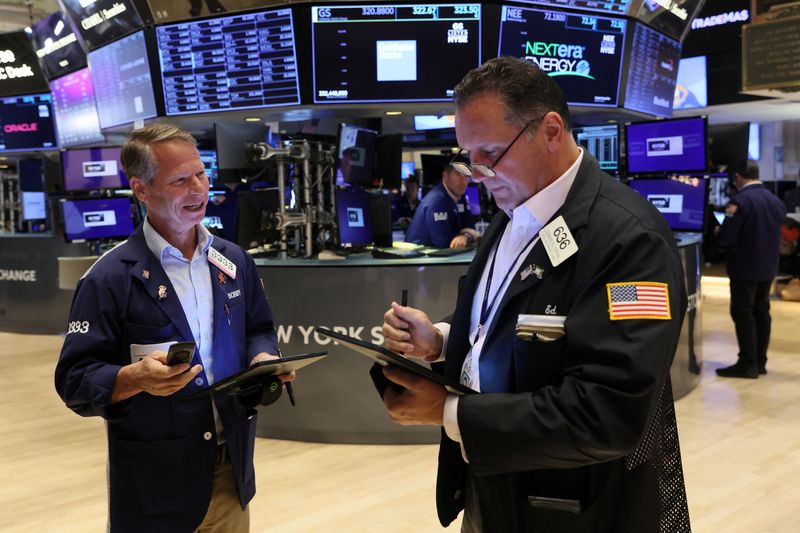US stocks 'look overpriced': Barclays