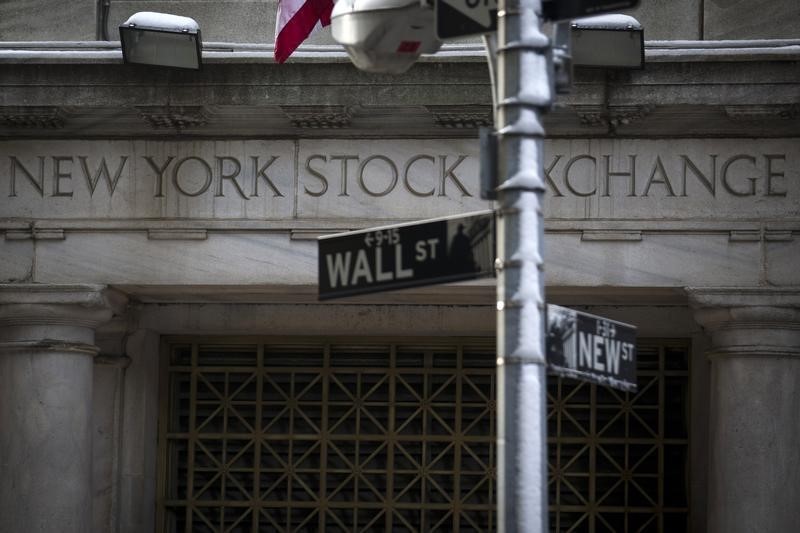 U.S. stocks lower at close of trade; Dow Jones Industrial Average down 1.01%