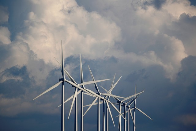 Vestas shares drop following CFO resignation