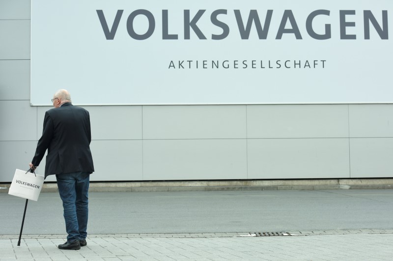 Volkswagen CEO commits to cost cuts amid China challenges