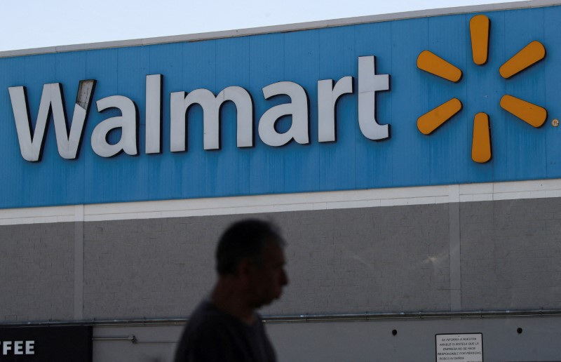 Walmart in Mexico posts 5% dip in Q3 profit as costs grow
